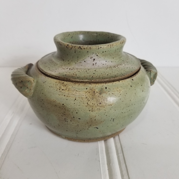 John Graves Pottery Egg Cooker with Lid Stoneware Farm Cottage Country - Picture 2 of 14